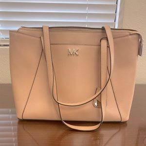 Michael Kors Zip Top Tote